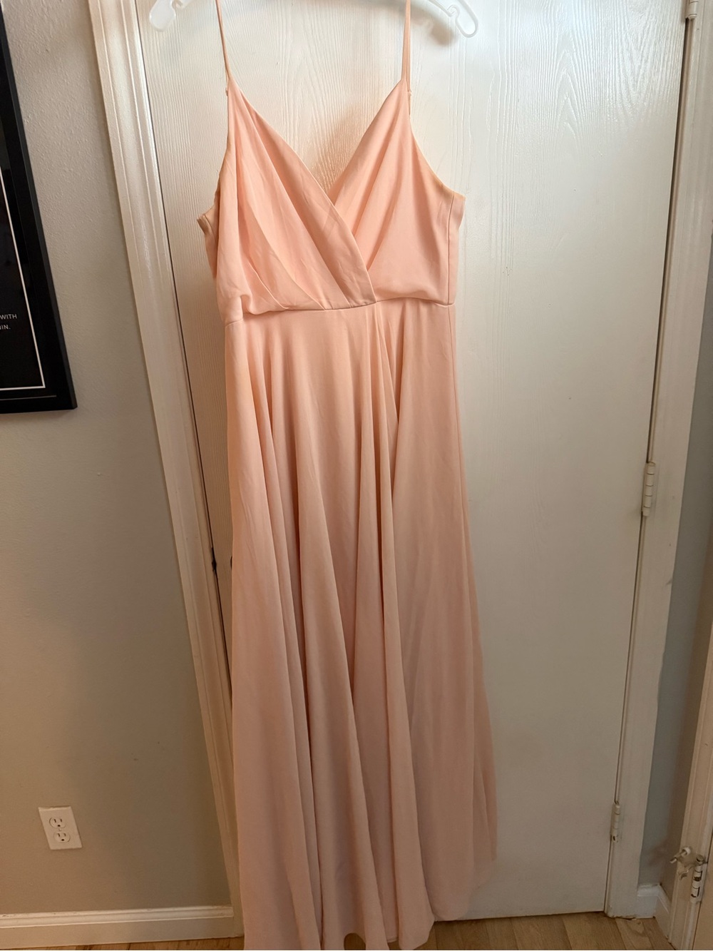 Lulu's Peachy Blush V-Neck Spaghetti Strap Maxi Dress